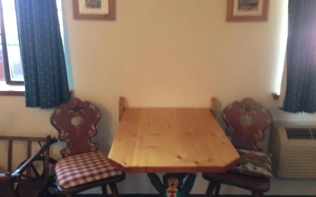 photo 3 of Hotel Pension Anna