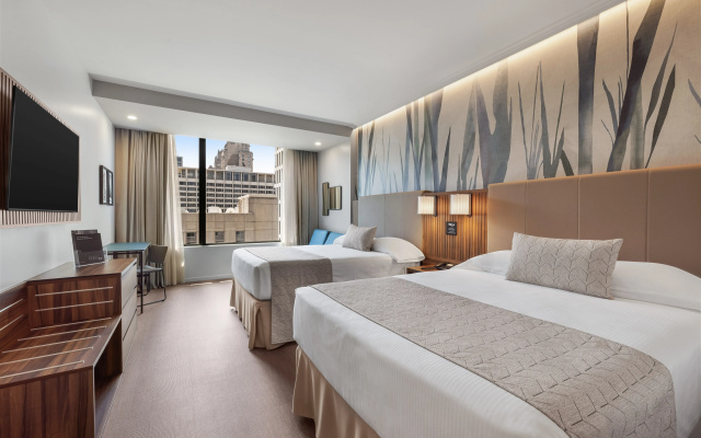 photo 4 of Hotel Riu Plaza Chicago