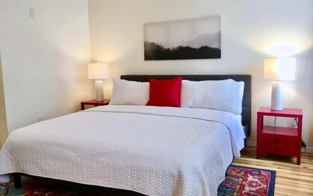 photo 4 of Hotel Royal
