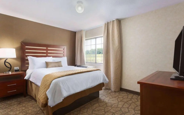 photo 5 of Hotel Royale of Grand Rapids