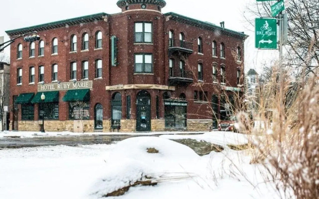 photo 5 of Hotel Ruby Marie