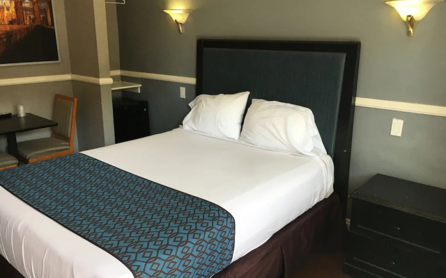 photo 3 of Hotel Salina Long Beach