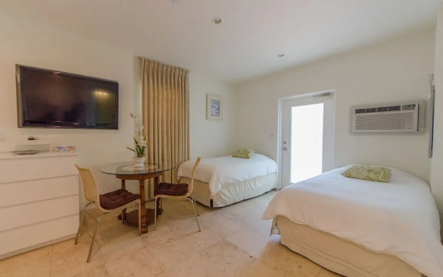 photo 5 of Hotel Seacrest