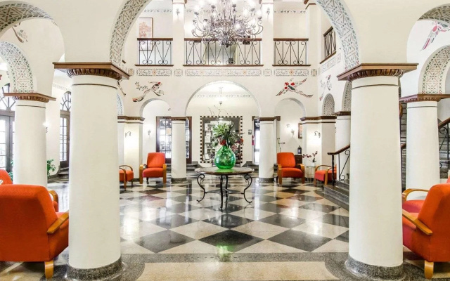 photo 2 of Hotel Seville, Ascend Hotel Collection
