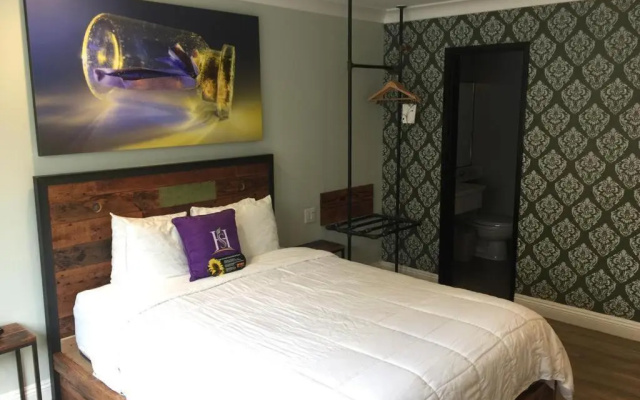 photo 3 of Hotel Solaire Los Angeles