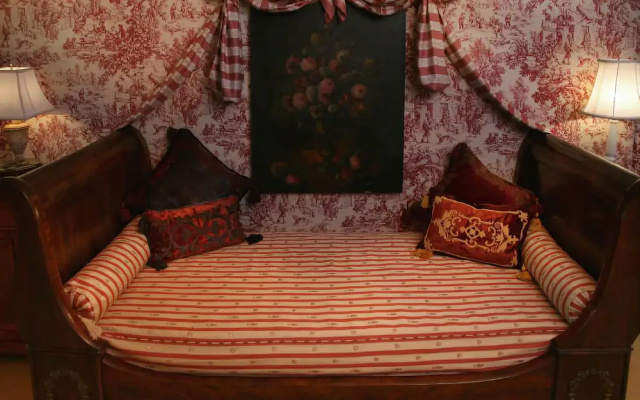 photo 5 of Hotel St Germain
