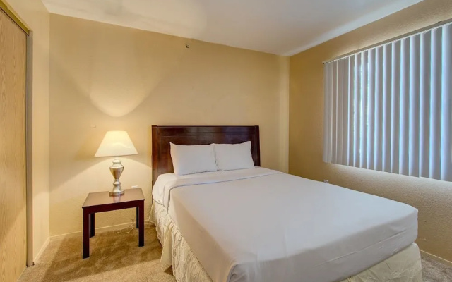 photo 3 of Emerald Suites Convention Center