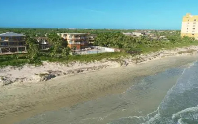 photo 4 of Sunisands Ocean Front Resort