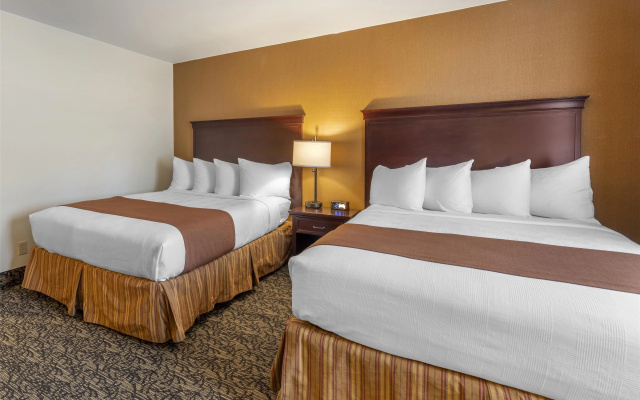 photo 4 of Best Western Plus Truckee-Tahoe Hotel
