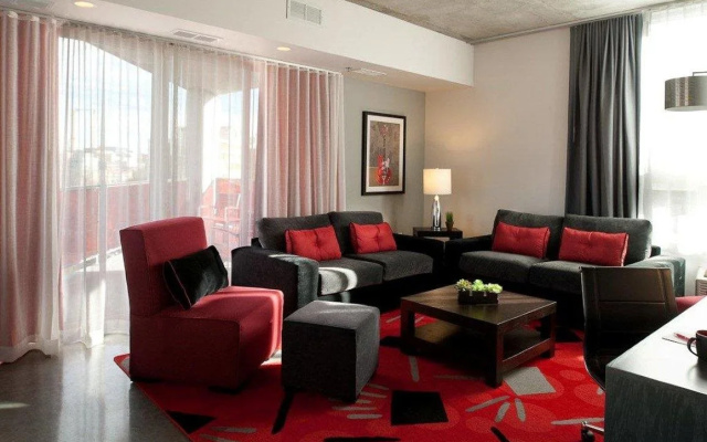 photo 4 of HotelRED
