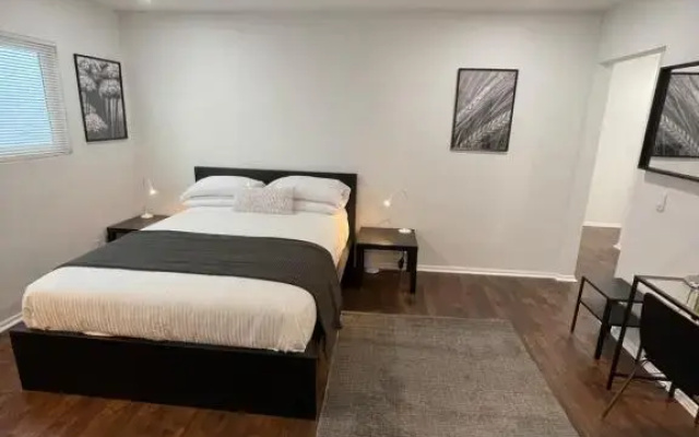 photo 4 of House on Venice Beach Apartment Hotel