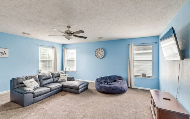 photo 5 of Spacious Houston Home w/ Pool Access, Fenced Yard!