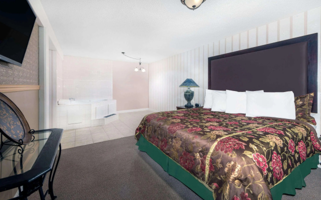 photo 4 of Howard Johnson by Wyndham Burlington