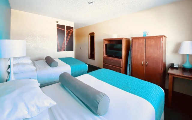 photo 4 of Howard Johnson by Wyndham Denver West