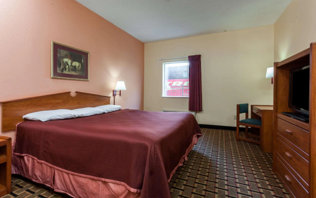 photo 5 of Howard Johnson by Wyndham Airport
