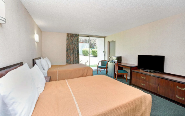 photo 2 of Residence Inn by Marriott Claremont