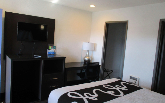 photo 4 of SureStay Hotel by Best Western Seaside Monterey
