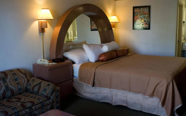 photo 2 of Florence Inn and Suites