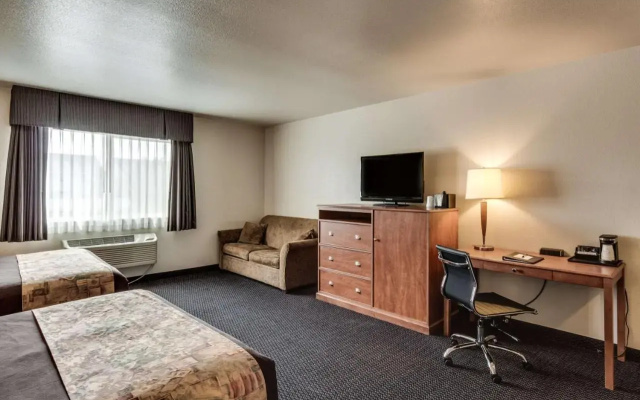 photo 4 of Howard Johnson Express Inn - Post Falls