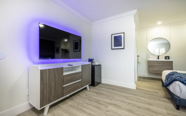photo 4 of Howard Johnson Express Inn Santa Clara