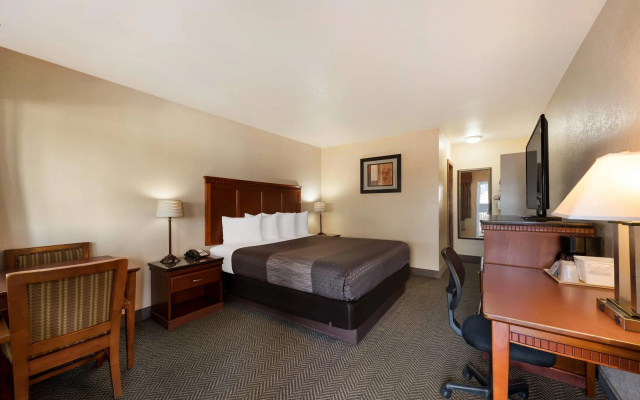 photo 3 of Rodeway Inn South San Francisco Airport
