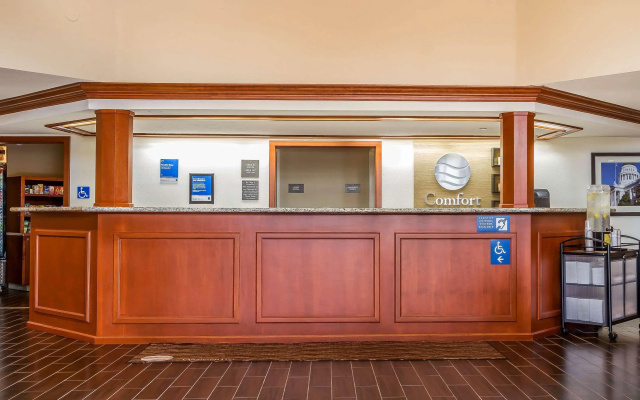 photo 2 of Comfort Inn & Suites Rocklin - Roseville