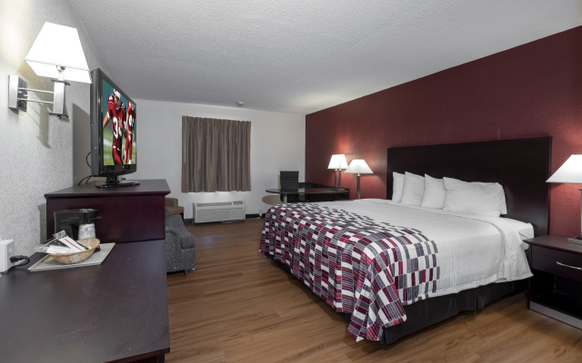 photo 4 of Red Roof Inn Warrenton