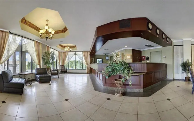 photo 3 of Howard Johnson Inn and Suites Reseda