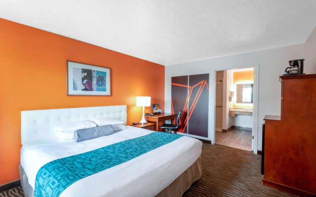photo 5 of Howard Johnson Hotel & Suites by Wyndham St. George