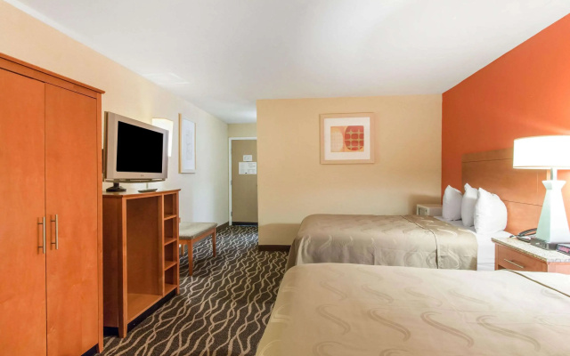 photo 5 of Quality Inn & Suites I-35 near Frost Bank Center