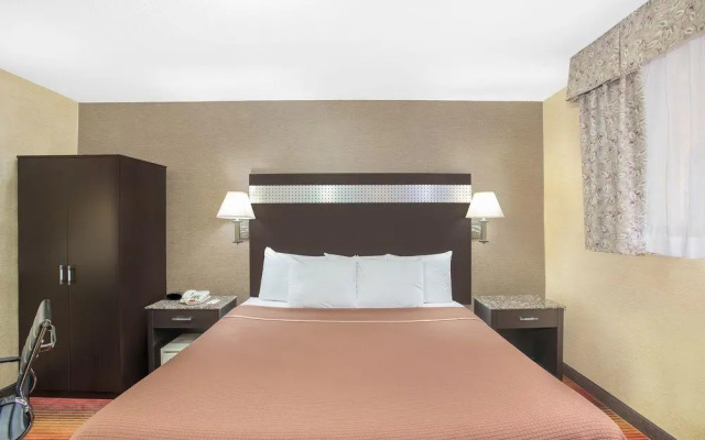photo 5 of Howard Johnson by Wyndham Clifton NJ