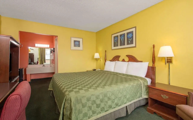 photo 4 of Howard Johnson Inn Roanoke/Airport