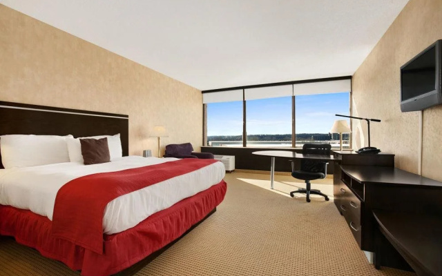 photo 3 of 堪萨斯城豪生广场会议中心酒店(Howard Johnson Plaza Kansas City Hotel & Conference Center)