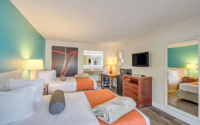 photo 4 of Rodeway Inn Hotel