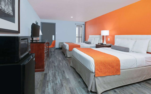 photo 5 of Howard Johnson by Wyndham San Marcos