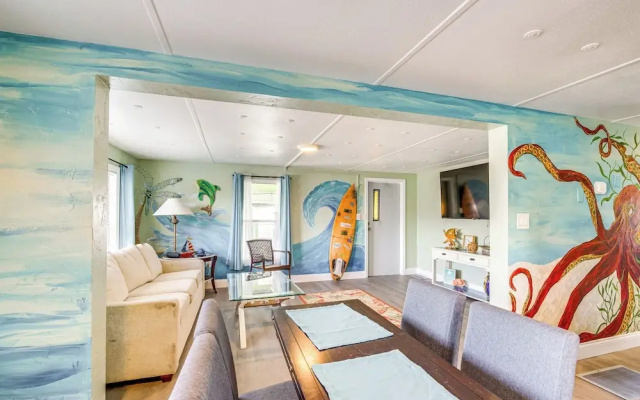 photo 4 of 1 Mi to Beach: Home w/ Dock on Canal in Hudson