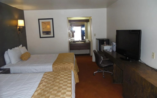 photo 4 of Hudson Inn Milford