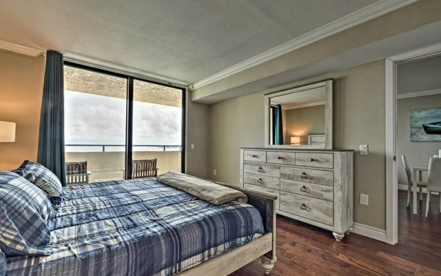 photo 5 of Private Beach Access: Hudson Resort Condo!