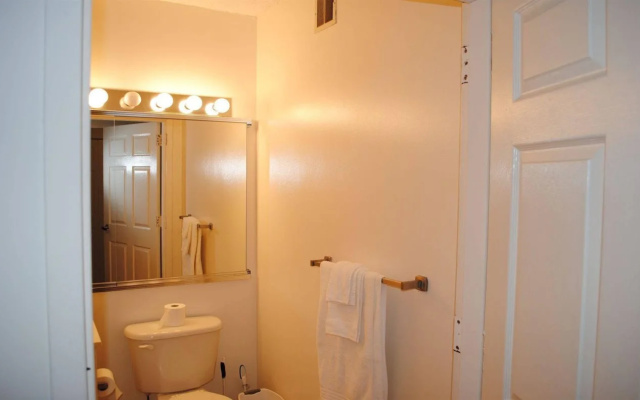 photo 4 of Hudson Suites at Newport