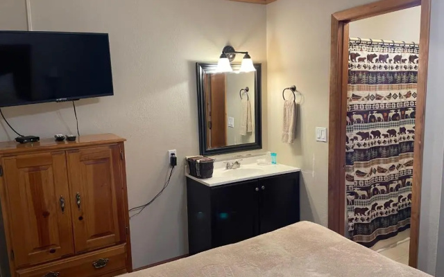 photo 5 of Hunter's Friend Resort