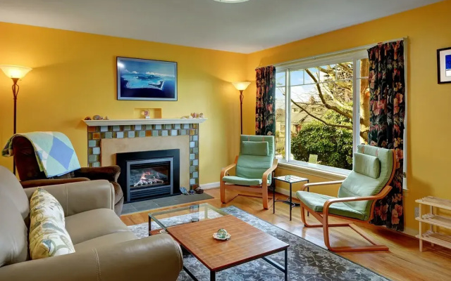 photo 3 of Husky Hideaway - Two Bedroom Home with Fireplace