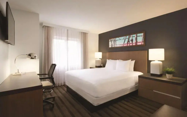 photo 5 of Hyatt House Chicago Medical/University District