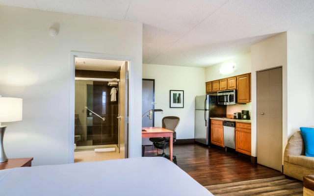 photo 4 of HYATT house Chicago/Schaumburg