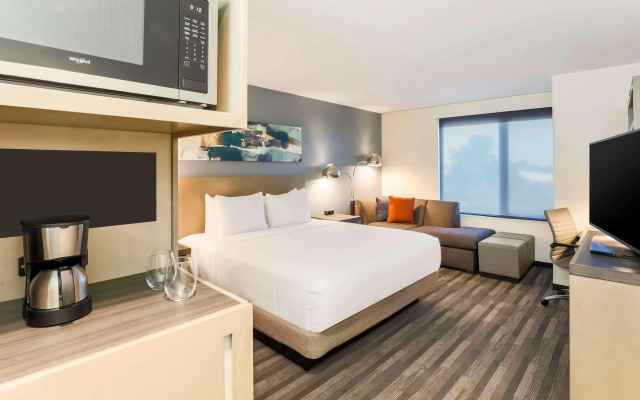 photo 5 of Hyatt House Davis