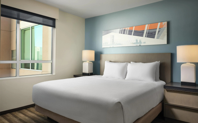 photo 4 of Hyatt House LA - University Medical Center