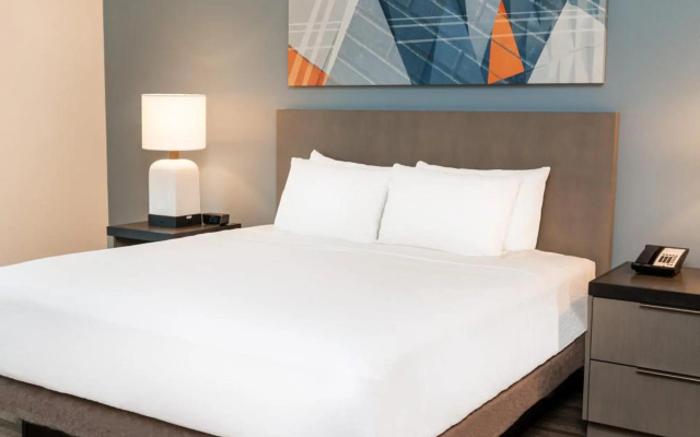 photo 4 of Hyatt House Nashville Airport