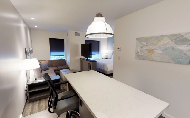 photo 3 of Hyatt House Chicago Oak Brook