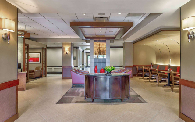 photo 2 of Wyndham Garden Kansas City Airport
