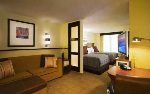 photo 3 of Hyatt Place Baton Rouge