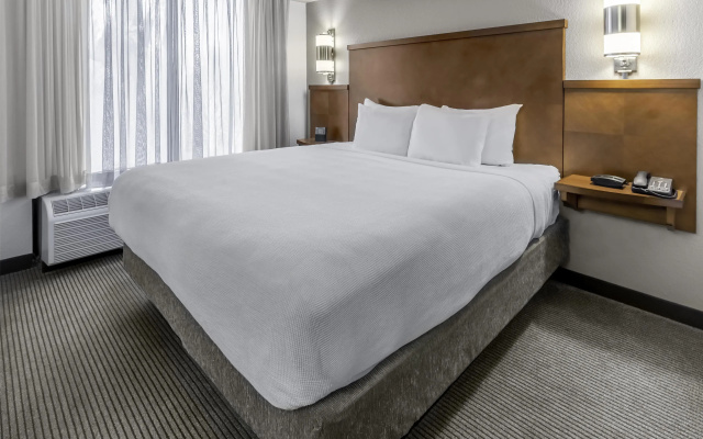 photo 4 of Hyatt Place Charlotte Airport / Billy Graham Parkway